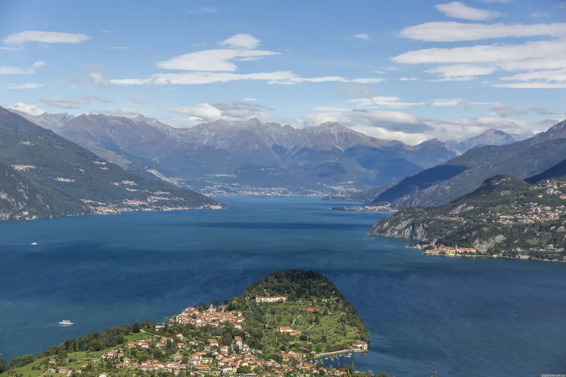 Lake Como Italy Travel - Amazing View ...